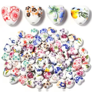 Perles coeur en ceramique, perles en vrac imprimees florales pour bijoux DIY bracelet.
