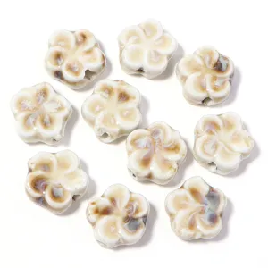 Perline in ceramica smaltata a forma di fiore a cinque petali per braccialetti fai da te.