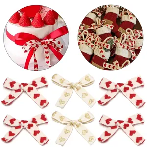 Fiocco in Cotone Tessuto a Mano Con Motivo a Cuore Ricamato Decorazione per Confezioni Regalo di San Valentino Accessori Fai-da-te