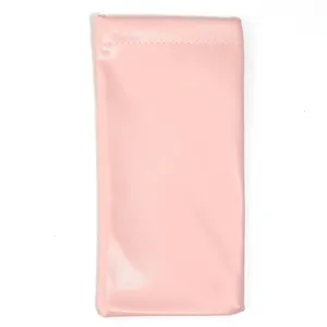 Dettaglio custodia per occhiali in pelle rosa, borsa di stoccaggio automatica portatile gioielli.