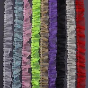 Bunte geraffte Chiffon-Spitzenbänder für DIY-Handwerk, Nähen und Kleiderdekoration.