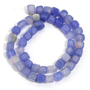 Detailweergave blauwe agaat vierkante kralen strand, glad oppervlak, sieraden DIY deel.