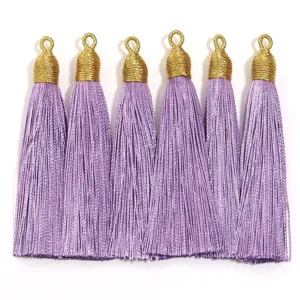 Nappe viola con cappucci in filo dorato e doppi anelli per lavori fai da te e decorazione ventaglio.