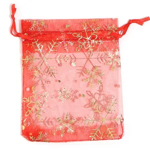 Sacchetto regalo in organza rossa con coulisse e dettagli dorati a fiocco di neve e stelle.
