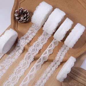 Squisito nastro di pizzo elastico bianco per cucito, abiti da sposa, biancheria intima e artigianato.