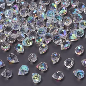Gefaseerde kristalglas druppelkraal met AB iriserende afwerking voor DIY sieraden accessoires.
