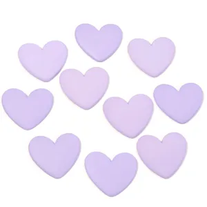 Light purple heart resin flatback charms for DIY phone case and hairpin accessories.
