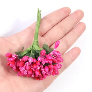 Rosa künstliche Beeren Staubgefäße Detailansicht, matte DIY Blumen Handwerk Zubehör.