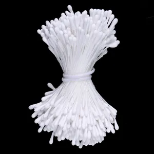 Weiße matte künstliche Blumenstaubgefäße Detailaufnahme, ideal für das DIY Handwerk.
