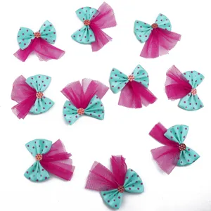 Accessoires de nœud papillon à pois DIY avec tulle et strass pour pinces à cheveux et couture.