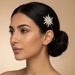 Sparkling rhinestone star hairpin for elegant banquet hairstyles and party hair styling.