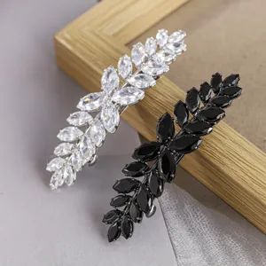 Barrette cheveux zircon marquise metal strass clip elegant accessoire detail vue produit