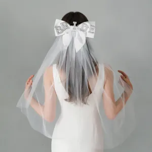 Weiße Braut Schleife Schleier mit Strass BRIDE Buchstaben, eleganter Hochzeit Tüll Haarschmuck.