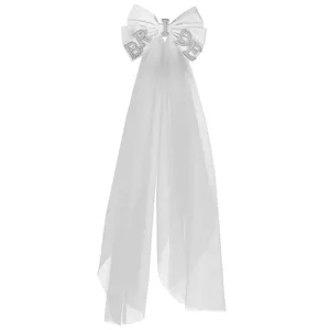 Weißer Braut Schleife Schleier mit Strass BRIDE Buchstaben, eleganter Netz Hochzeits Haarsschmuck.