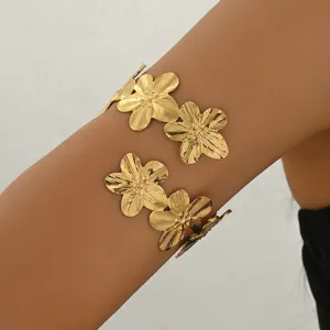 Bracciale da Braccio Aperto Lega Geometrico Multistrato Fiori per Donna Sfarzoso Catena Corpo Gioielli Oro Argento