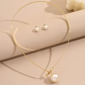 Elegant 3-piece gold-tone choker necklace and pearl stud earrings jewelry set for women.