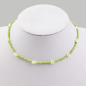 Bohemian Hand Woven Plexiglass Bead Flower Pendant Necklace Cute Daisy Choker Sweet Gift Vacation Beach Jewelry For Women