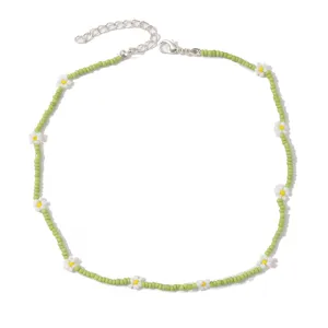 Bohemian green seed bead daisy choker necklace for women trendy handmade floral jewelry