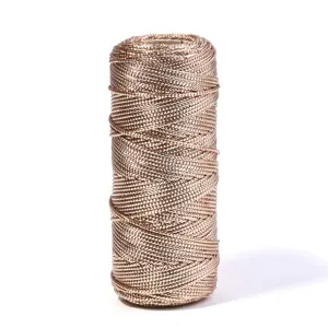 Cordón dorado metálico para etiquetas de ropa, envoltorios de regalos y manualidades.