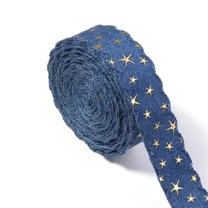 Blaues Jeansband mit Sternen und Bogenkanten, ideal für DIY Bastelarbeiten und Haarschleifen.