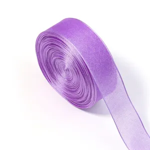 Hellviolettes Organzaband Detailrolle fur DIY Handwerk, Geschenkbox und Blumenstrauss.