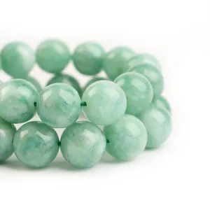 Grüne Steinperlen Rundperlen Detailansicht für DIY handgemachte Armbänder und Schmuck.