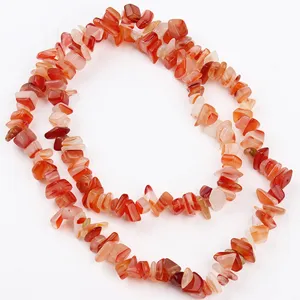 5-8mm irregular natural red agate crystal chip beads, DIY jewelry making accessory detail.