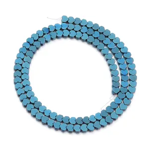 Blaue galvanisierte Herz-Hämatit-Perlen für DIY Armband Halskette Schmuckzubehör Detail