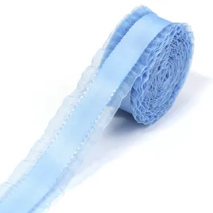 Nastro arricciato azzurro chiaro per cucito, confezione regalo e accessori per capelli.