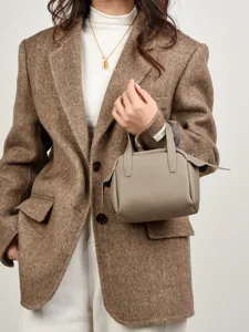Elegante borsa a mano in pelle martellata grigia da donna, borsa morbida per il lavoro.