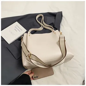 Detailed view of casual women cream white tote bag, large capacity stylish bucket bag daily use.