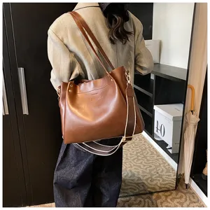 Brown leather shoulder bag women large capacity tote handbag casual daily bucket bag