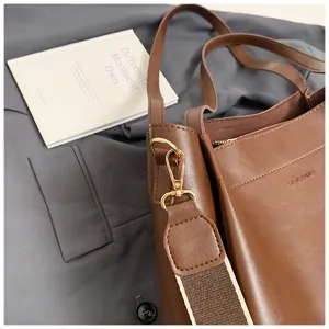 Women stylish casual brown PU leather shoulder bag large capacity daily tote handbag