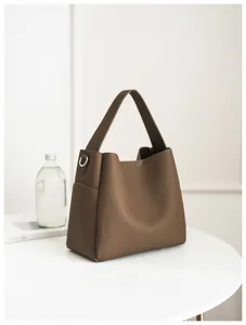 Brown soft leather bucket bag for women, classy casual single shoulder handbag and tote purse.