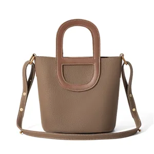 Echtleder Eimer Tasche mit Henkel und Umhaengegurt, stilvolle Damen Handtasche neu.