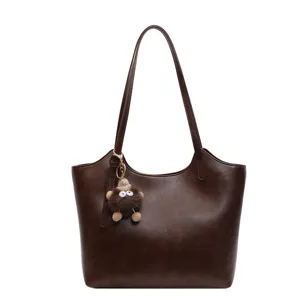 Retro brown women shoulder tote bag large capacity PU leather casual handbag with charm