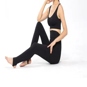 Winter warm fleece-lined stirrup leggings for women, thermal slimming stretch tights.