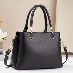 Black vintage large capacity tote bag for women stylish daily commuting shoulder bag