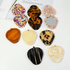 Portable Swivel Lid Round Makeup Mirror Strawberry Shaped Cellulose Acetate Sheet Small Pocket Mirror For Travel Women Beauty Tools