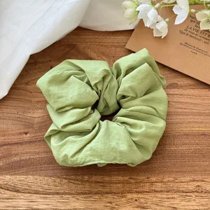 Einfarbig grüne Wolke Scrunchie Haargummi für Damen elegante Zopf Haar-Accessoires
