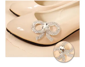 Shiny rhinestone bow shoe clip detail, exquisite glass crystal metal decorative shoe buckle.