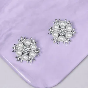 Elegante parel strass bloem schoenclips voor vrouwen, prachtige decoratie voor avond- en trouwschoenen.
