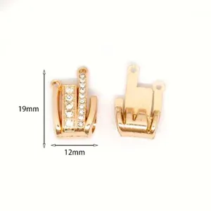 Dettaglio accessorio gioiello in lega strass gancio multistrato, ciondolo fai-da-te.