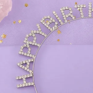 Serre-tête lettre strass argenté fête d'anniversaire accessoire cheveux diadème cristal