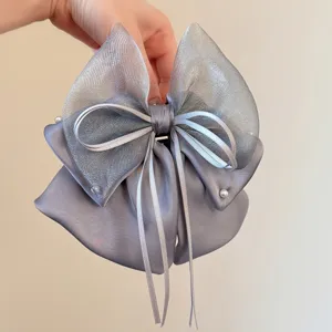 Graue mehrschichtige Schleife Haarklammer elegantes Haaraccessoire fur Damen und Madchen.