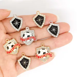 Coppa del Mondo Calcio Stile Sportivo Pendente a Scudo in Lega con Strass Smaltato DIY Collana Borsa Accessori Ciondolo Gioielli