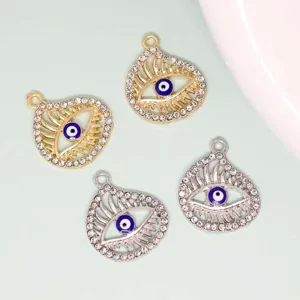Colgante hueco de aleación de diamantes de imitación de mal de ojo azul para detalles de joyería