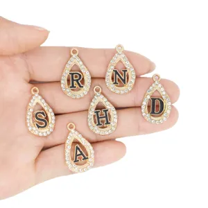 Ciondoli lettere a goccia in strass in lega DIY per bracciale collana accessori gioielli.