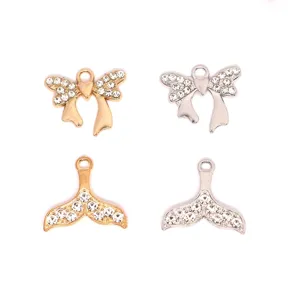 Set de dijes de lazo y cola de sirena de aleación de zinc con diamantes de imitación DIY.