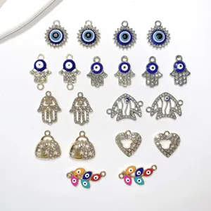 Türkischer Böse Blick Hamsa Hand Anhänger Legierung Strass Öltropfen DIY Schmuck Detail